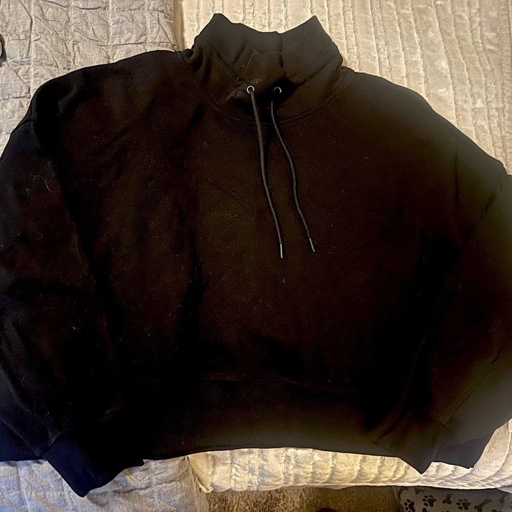 Brand new never worn with tag, Old Navy activewear crop long sleeve sweatshirt